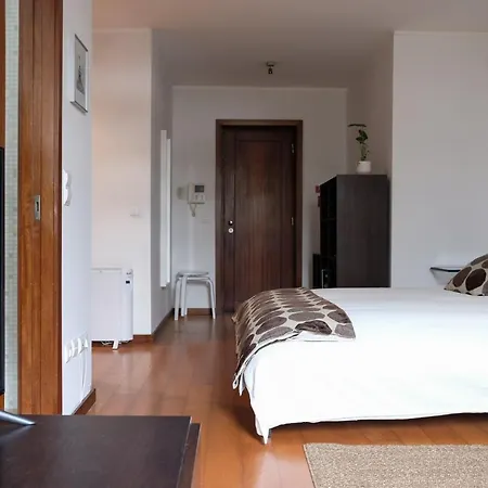 Boavista 99 & Garage * פורטו