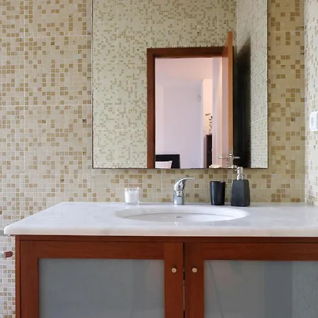 Boavista 99 & Garage